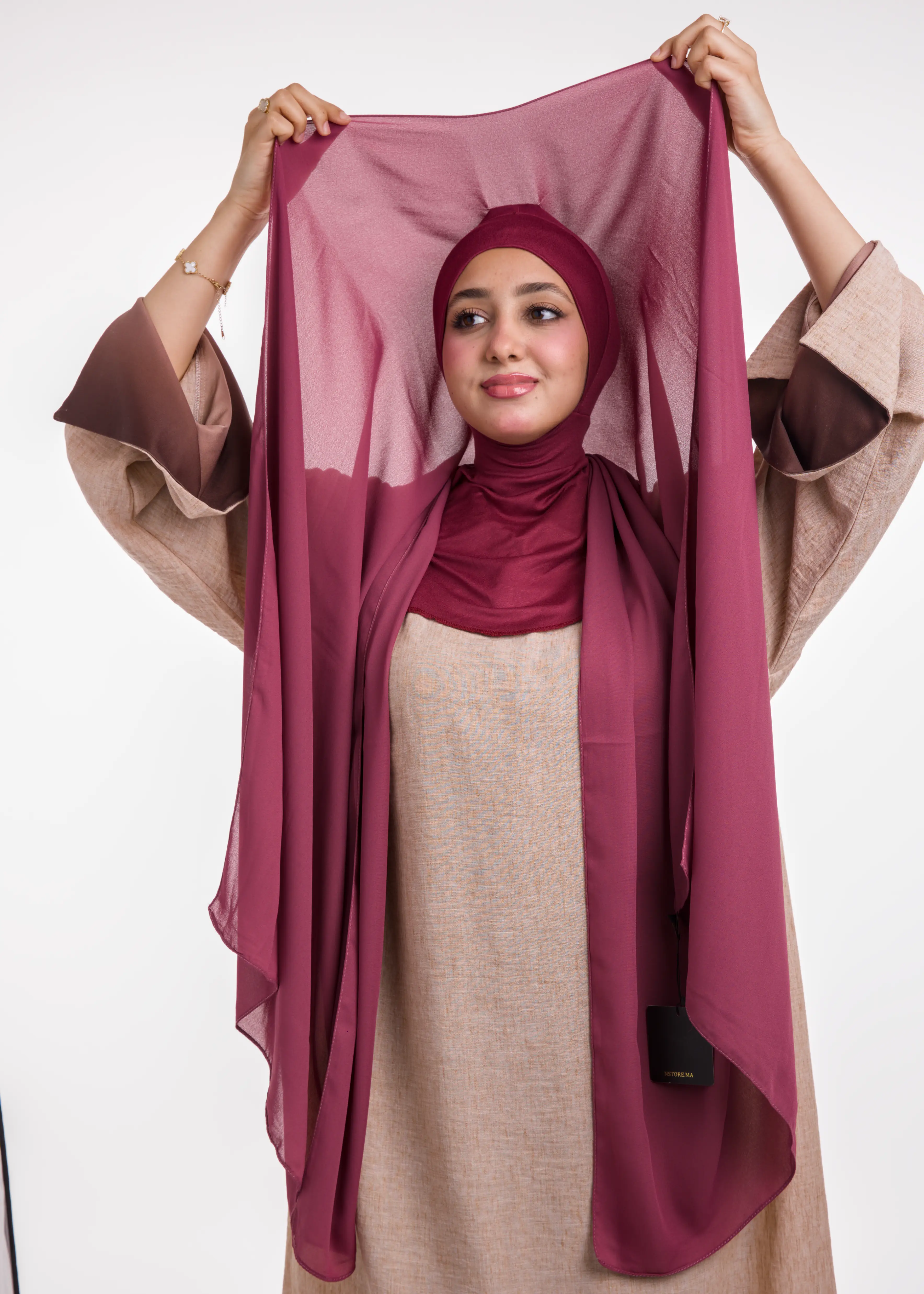 %D8%A8%D9%88%D8%B1%D8%AC%D9%88%D9%86%D8%AF%D9%8A%20%281%29