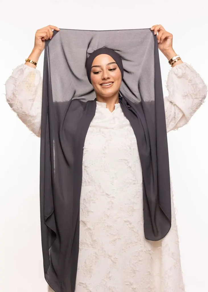 شال كريب بالبوني يربط من الخلف - رمادي داكن (1).webp