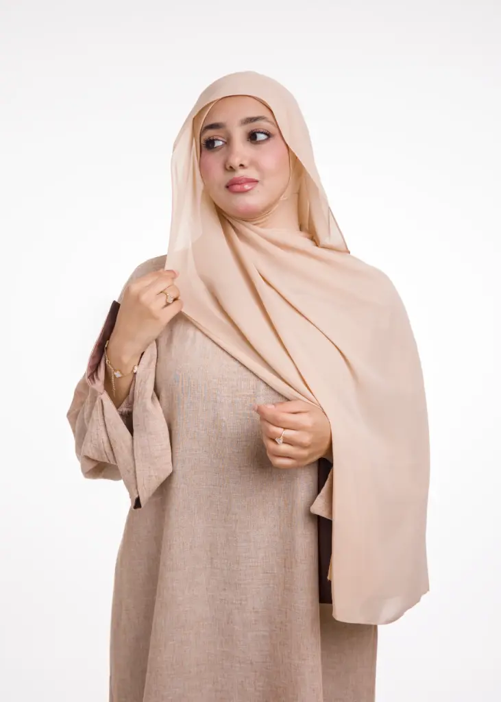 [PRD00403-1] Châle en Crêpe avec Bonnet Ninja - Beige Crème