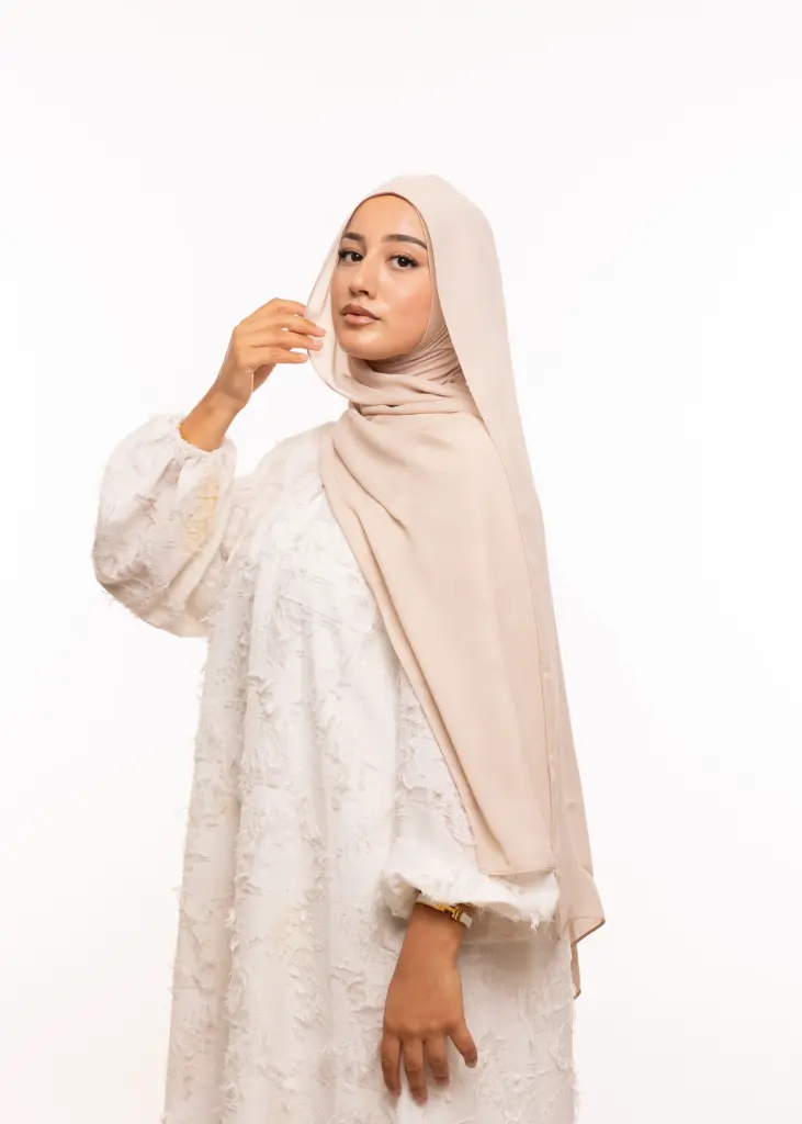 [PN-60077] Crepe Shawl with Integrated Bonnet Ninja - Light Beige